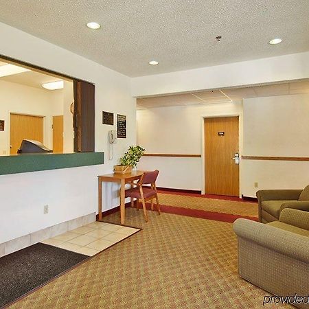 Wamego Inn And Suites Interieur foto