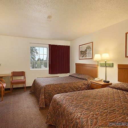 Wamego Inn And Suites Kamer foto